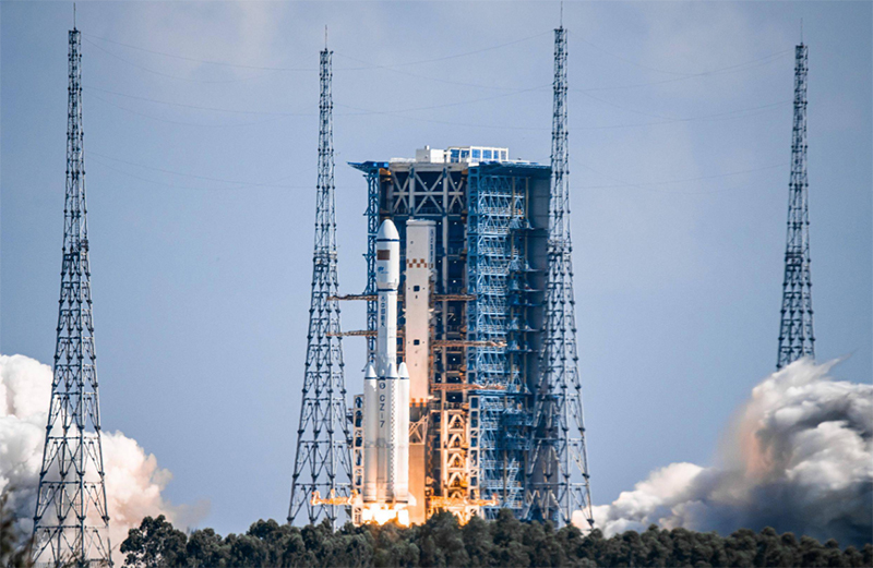 恒溫恒濕試驗箱可應(yīng)用于航空航天領(lǐng)域的試驗測試